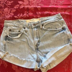 Levi’s 519 Cut Off Denim Shorts